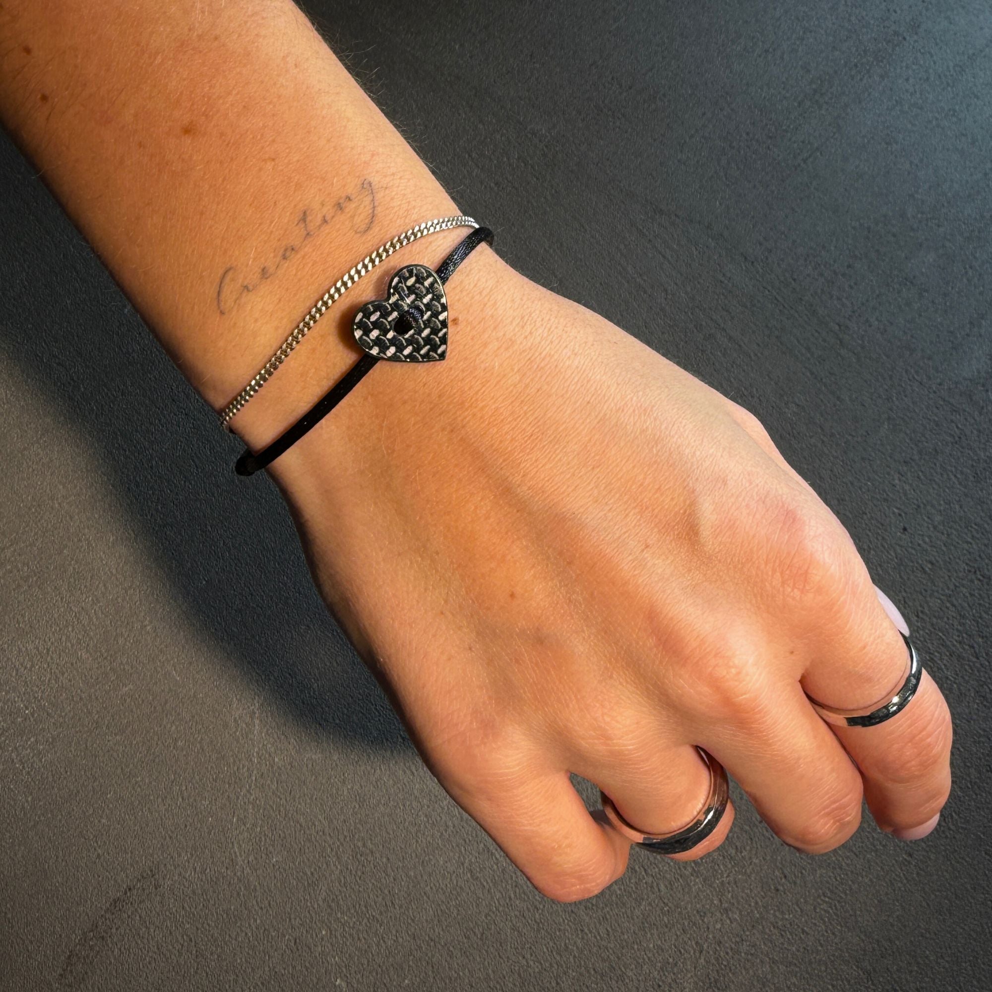 K12 - HEART SATIN BRACELET