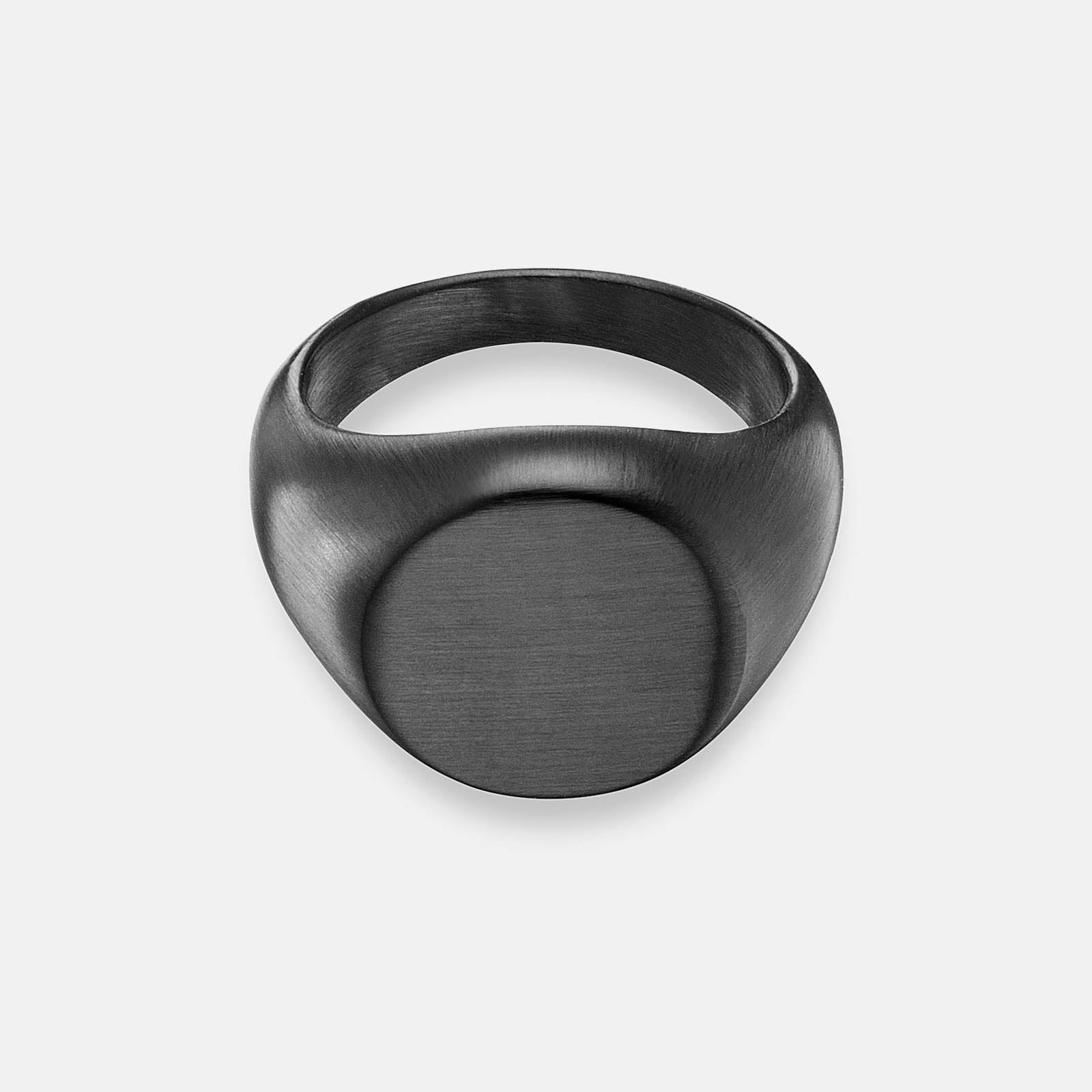 K12 - BLACK SIGNET RING